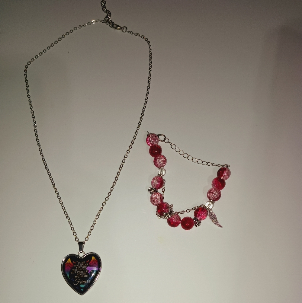 Fashion Jewelry Multicolor Heart Necklace and Pink Beaded Bracelet